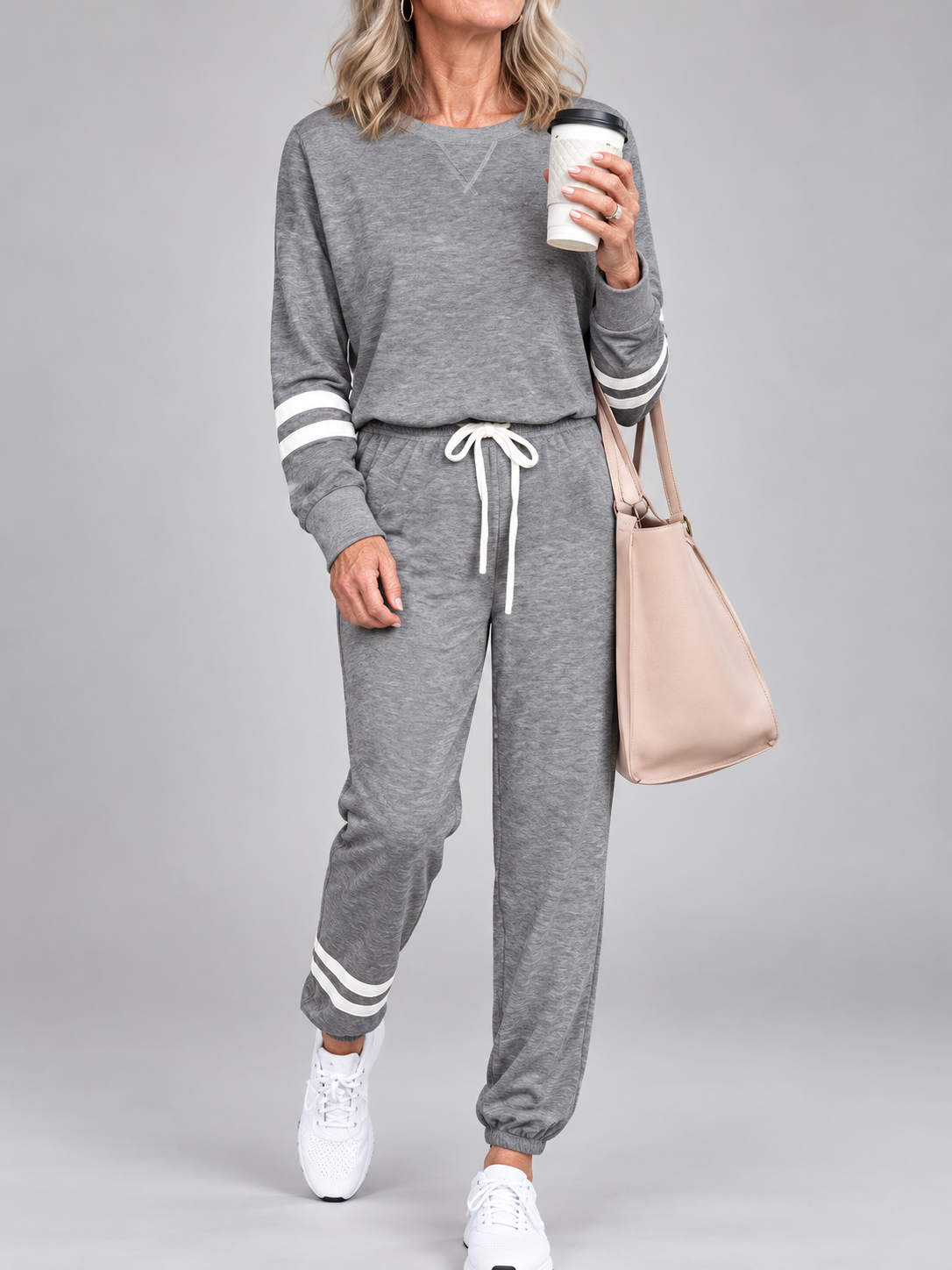 JUDY | STRIPED SWEATSHIRT & JOGGER SET