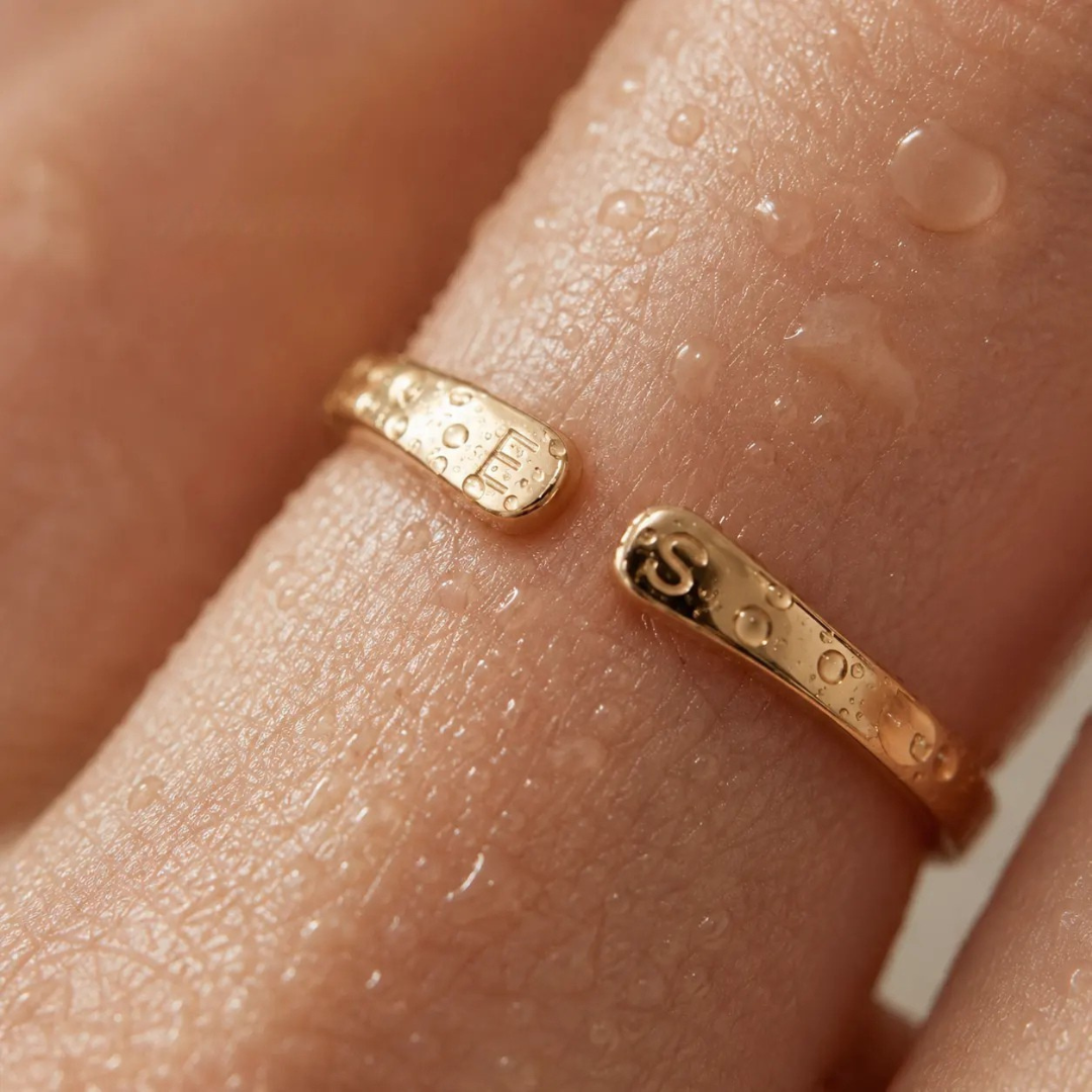 Infinite Bond Love Ring