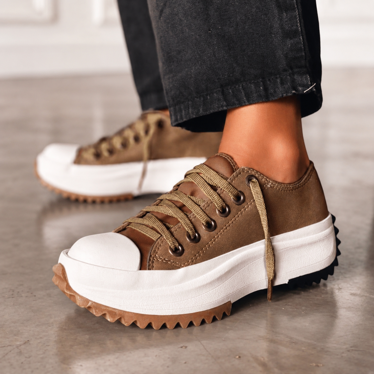 Bettina | Toothed Platform Sneakers